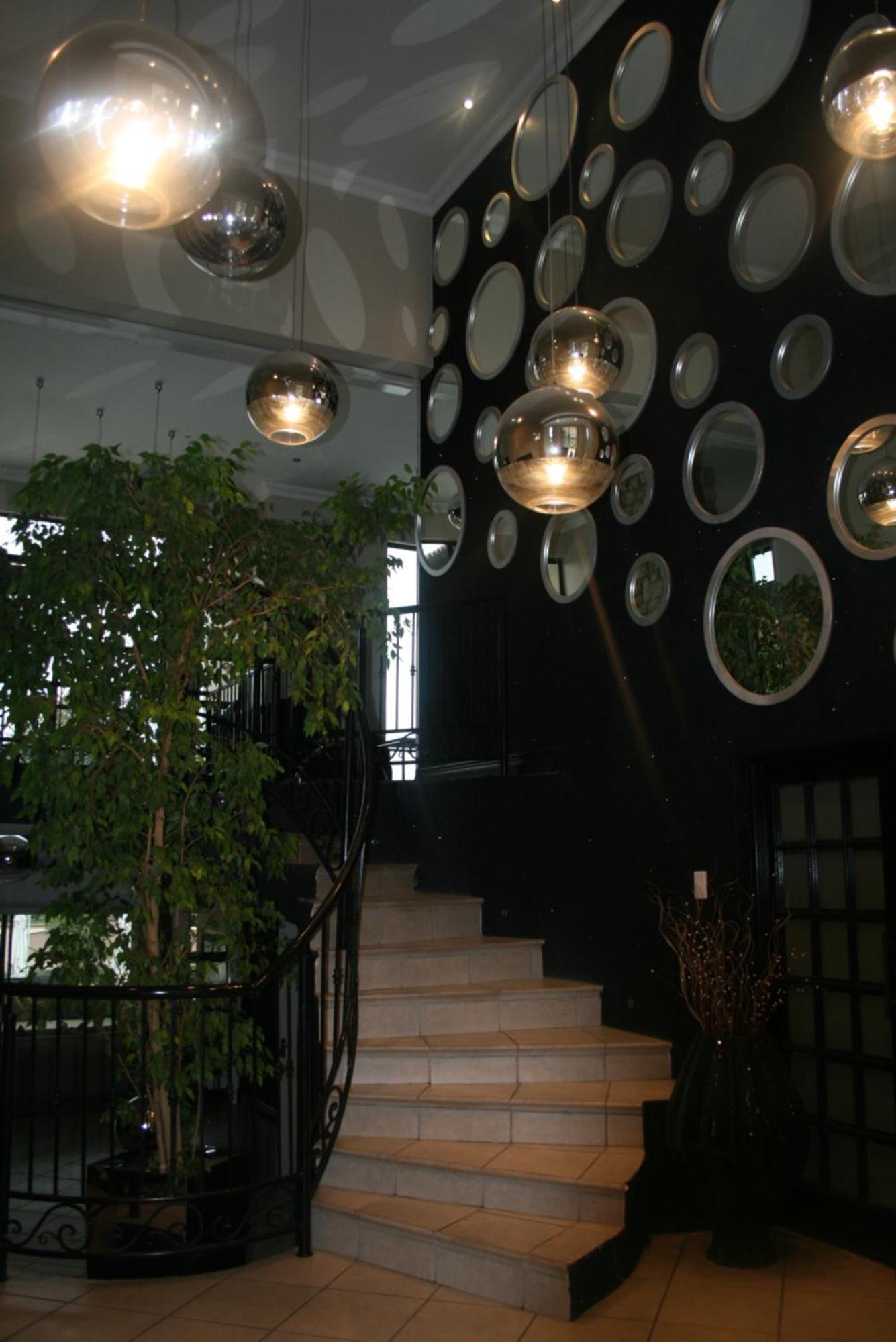 แอฟริกา พาราไดซ์ แอร์พอร์ต เลเชอร์ โฮเต็ล Hotel เบโนนิ ภายนอก รูปภาพ