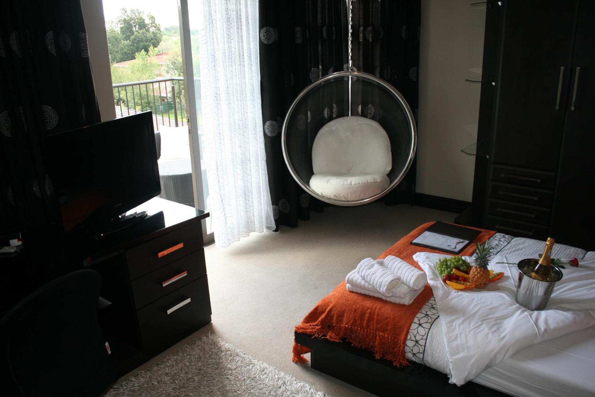 แอฟริกา พาราไดซ์ แอร์พอร์ต เลเชอร์ โฮเต็ล Hotel เบโนนิ ภายนอก รูปภาพ